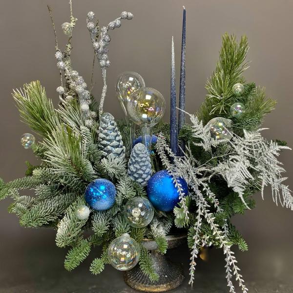 Композиция из натуральной ели " Зимнее мерцание