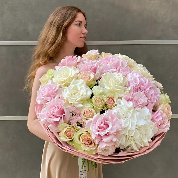 Букет «Белая сакура»